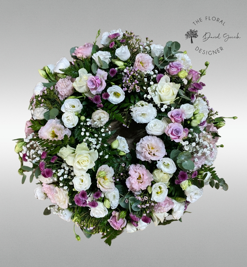 Funeral fresh flower wreath