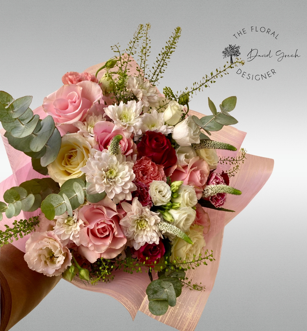 Lovely pink flower bouqut